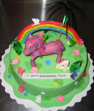 Торт розовая пони